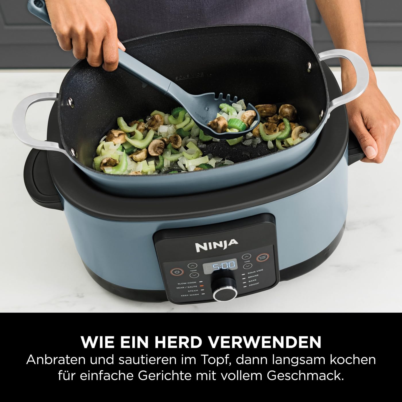 Ninja Foodi PossibleCooker (8 l), 8-in-1 Digitaler Multikocher & Schongarer mit Topf, Dampfeinsatz, Löffel & Glasdeckel, Slow Cooker, Dämpfen, Anbraten, Backen, 8 Portionen, Meersalzgrau, MC1001EU
