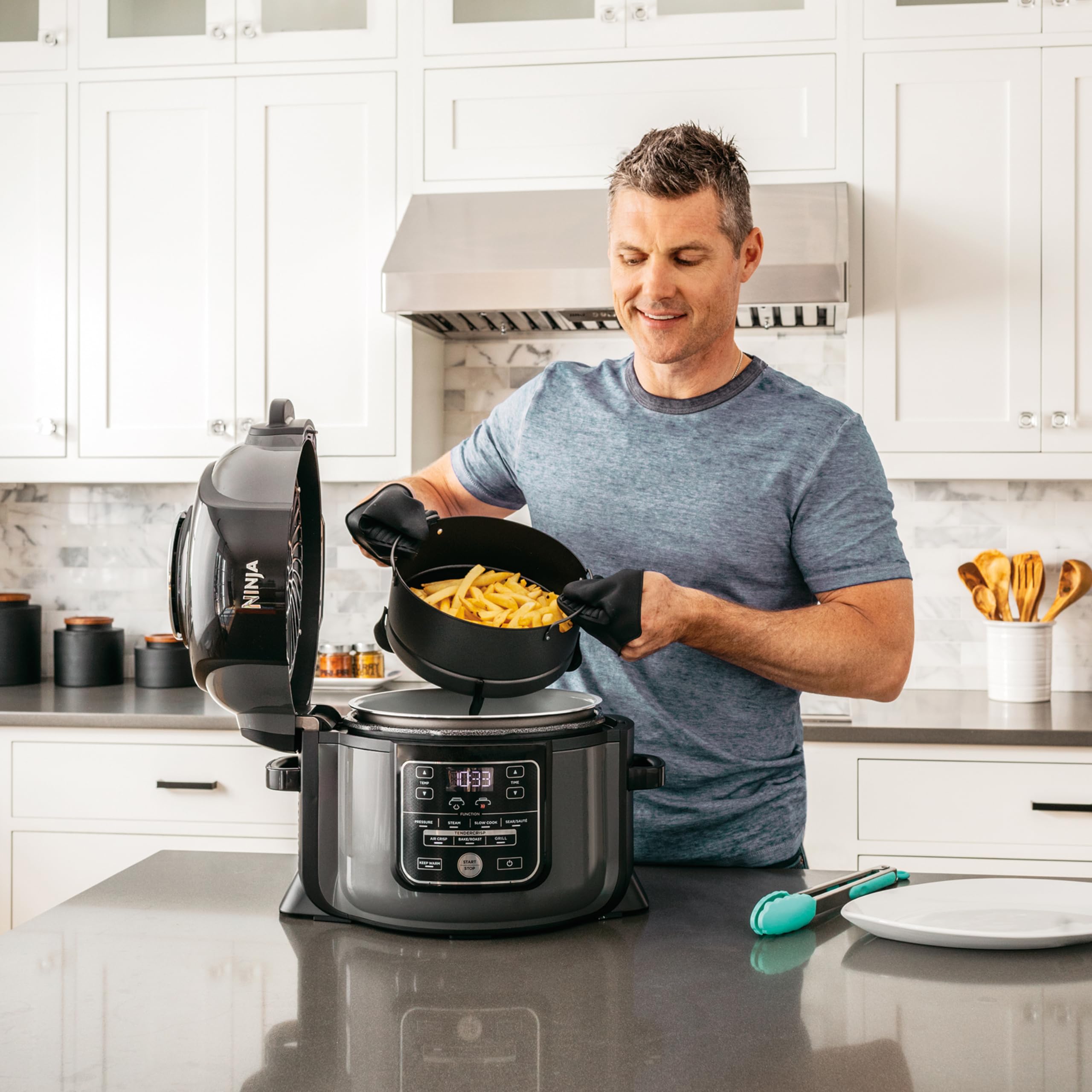 Ninja OP300EU Foodi Multikocher Schnellkochtopf und Heißluftfritteuse, Tender-Crisp Technologie Multi-Cooker, 1460, Edelstahl, 6 liters, Schwarz und Grau